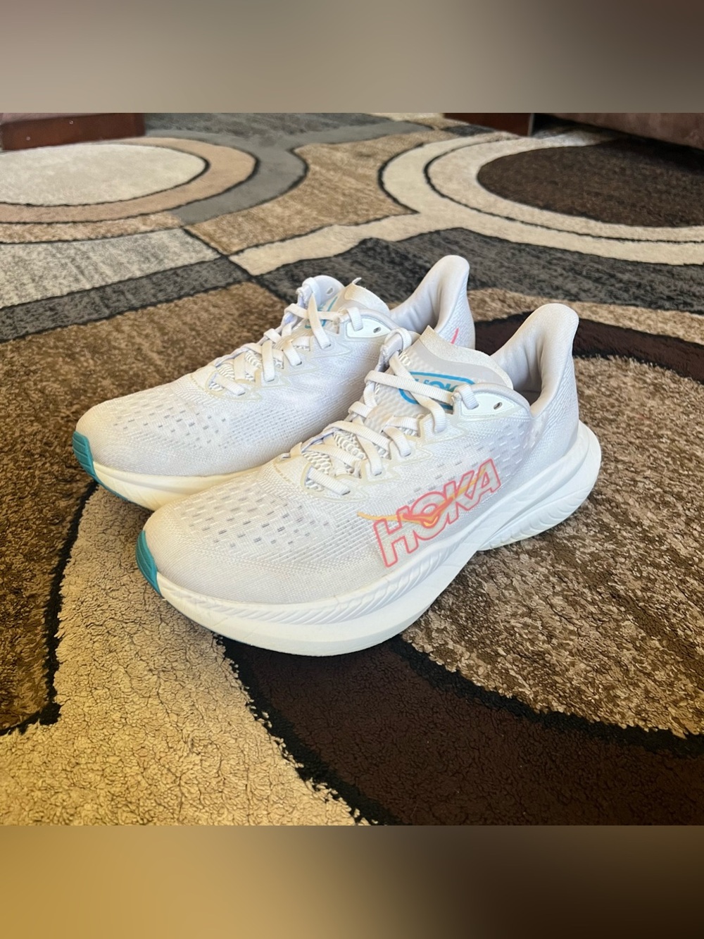 Women’s HOKA Women's Mach 6 Running Sneakers Size 9.5B